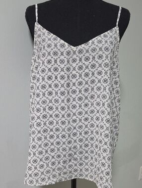 NWT SO White Camisole with Black Floral Medallion Print *Small Stain *
